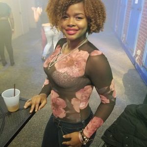 Meet your Posher, Fatima